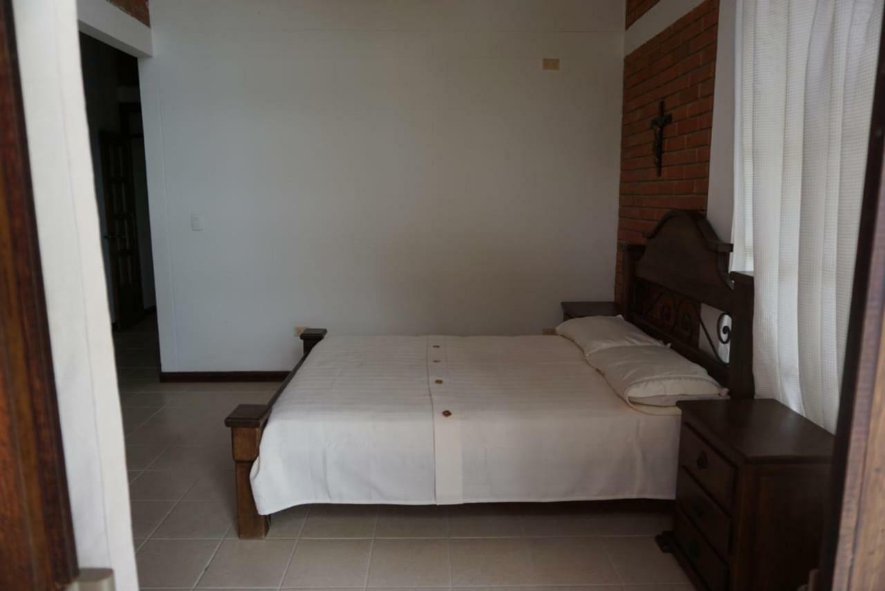 Hostal Suna Vito Puerto Asis Luaran gambar