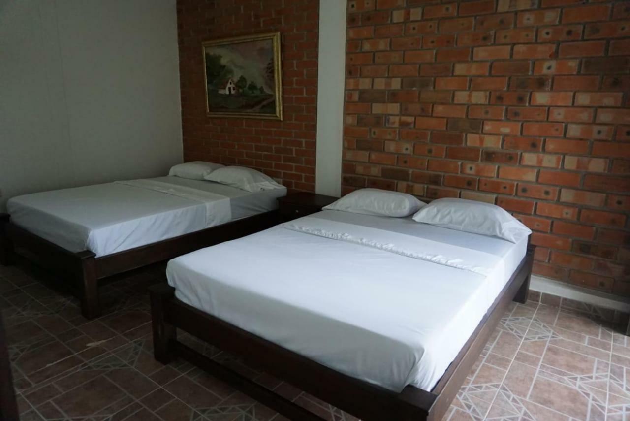 Hostal Suna Vito Puerto Asis Luaran gambar
